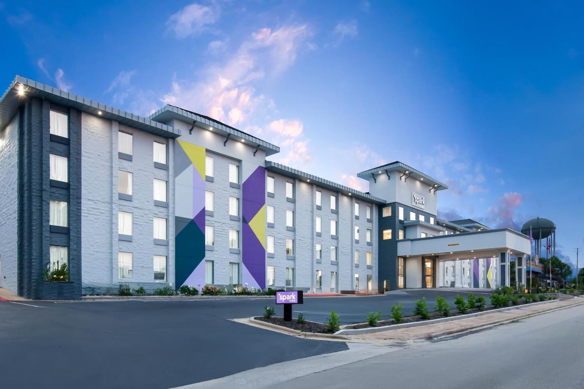 Spark By Hilton Branson Meadows Εξωτερικό φωτογραφία